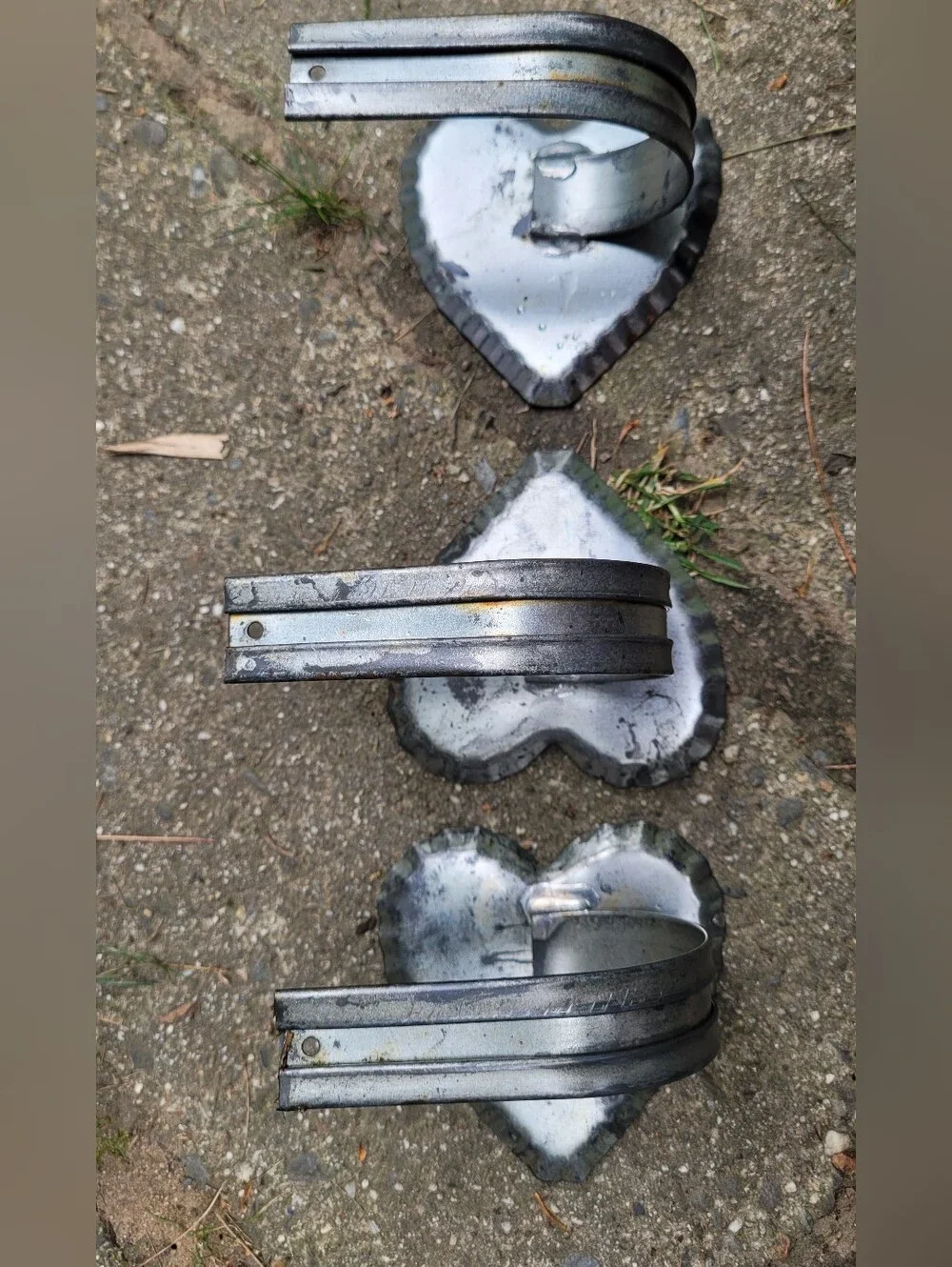 Heart Shaped Wall Hook Vintage Crimped Edge Cottagecore